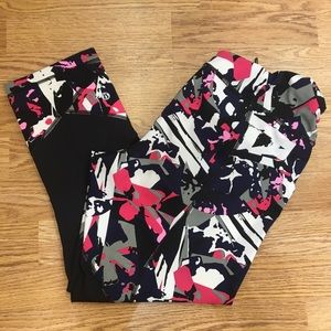 Lululemon Race Rival Crop 22” Pop Boom Juice 12